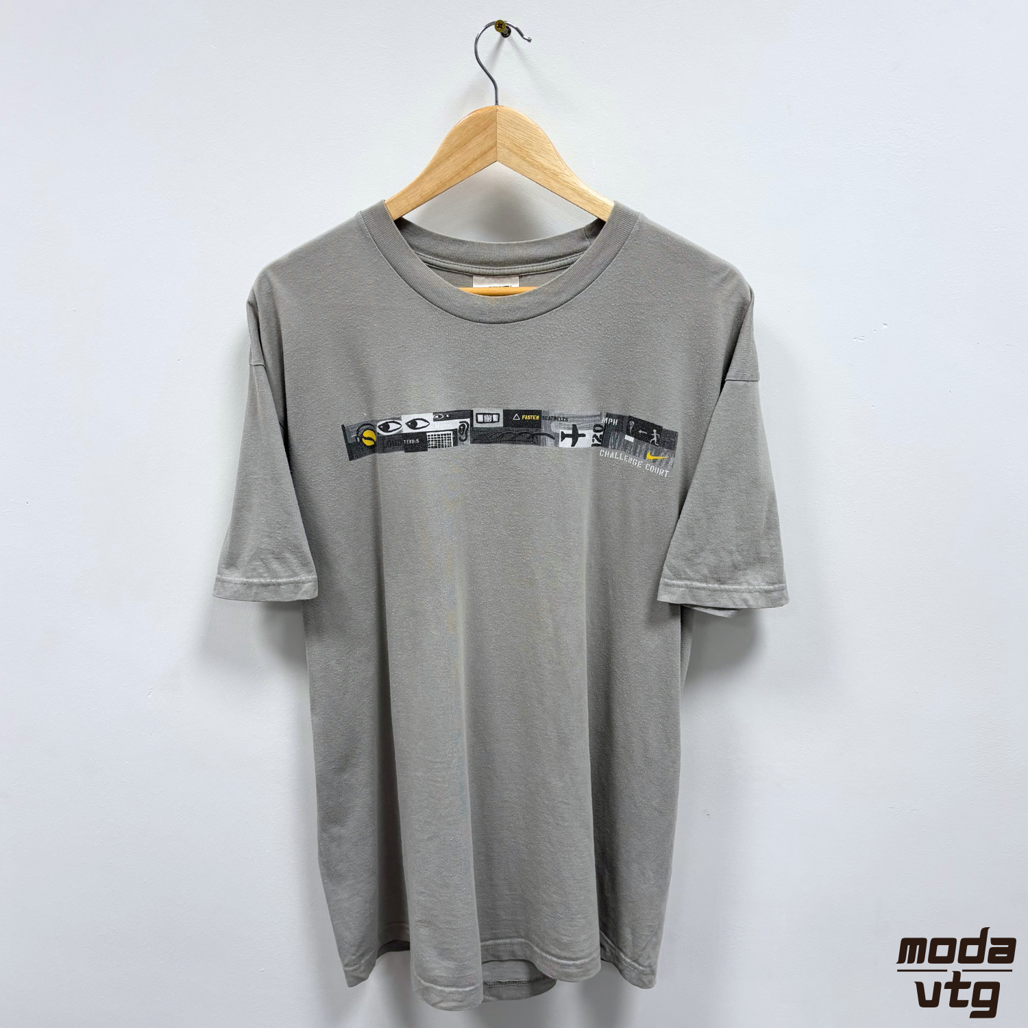 Vintage 90s Nike Challenge Court Grey T-Shirt Large Summer Holiday Graphic