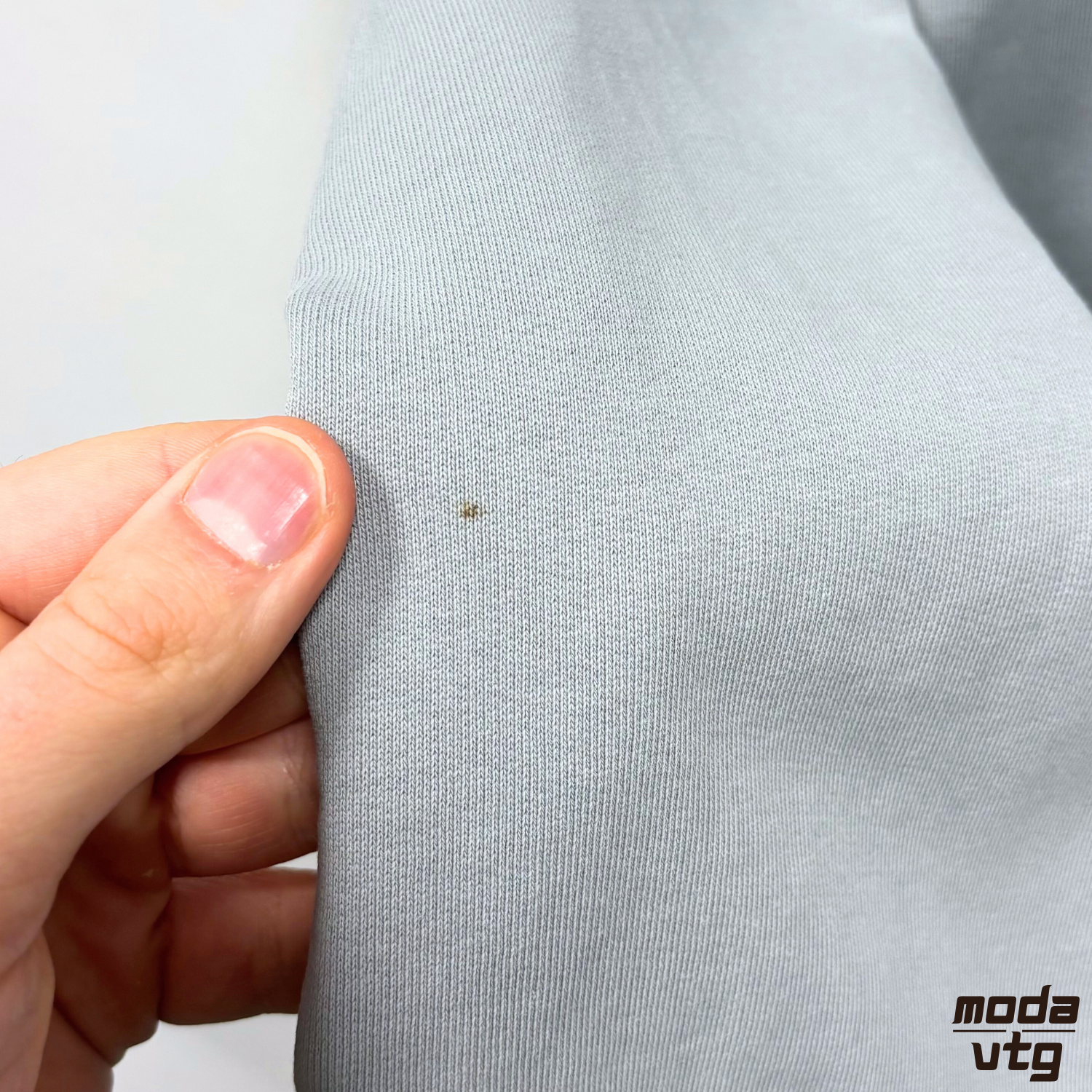 Vintage Y2K Adidas Sweatshirt Grey Medium Crewneck