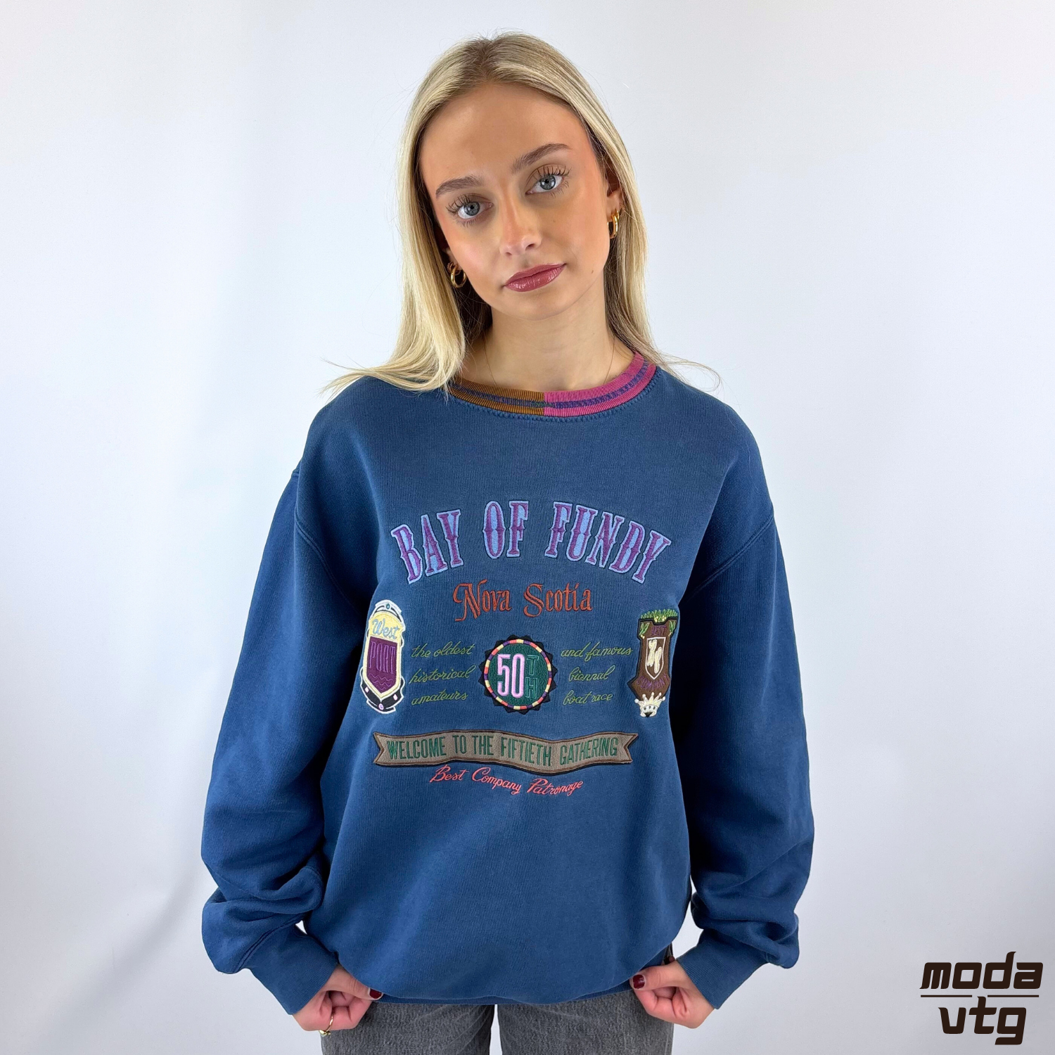 Vintage 90s Best Company Sweatshirt Blue Large Crewneck Embroidery