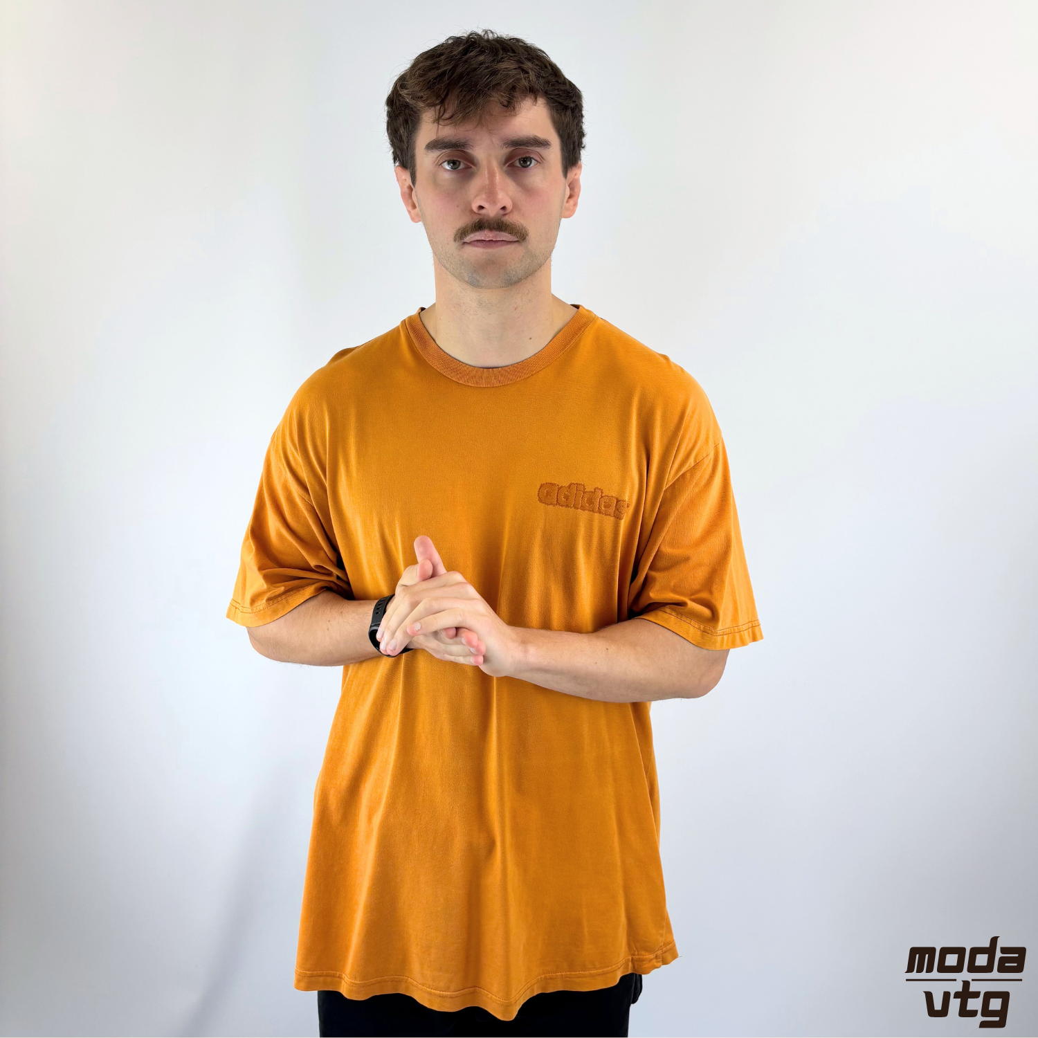 Vintage 90s Adidas T-Shirt Orange XL