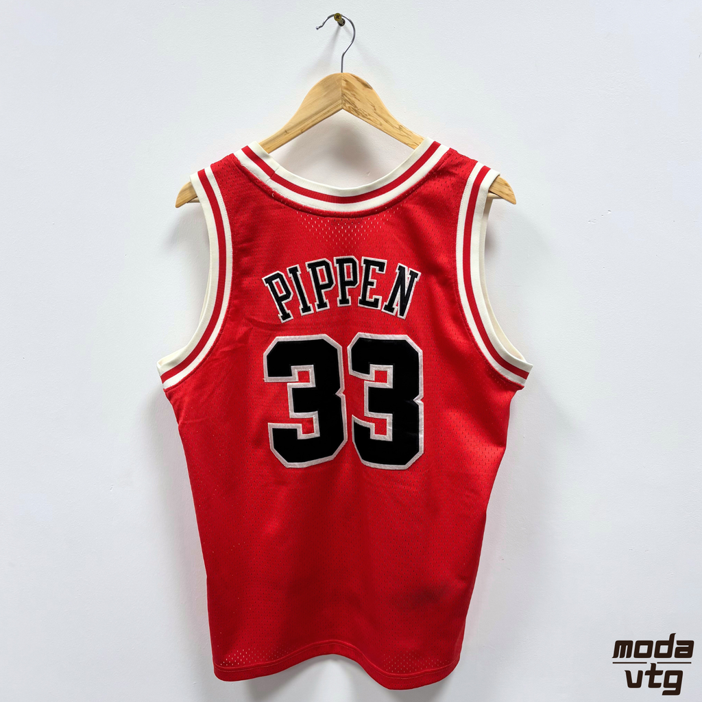 Vintage 90s Chicago Bulls Home Jersey Medium Red Pippens #33 Champion