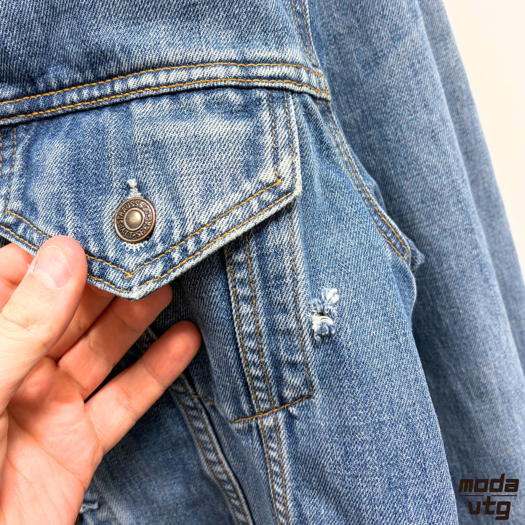 Vintage Y2K Levi’s Denim Jacket Blue Medium Retro Unisex Trucker